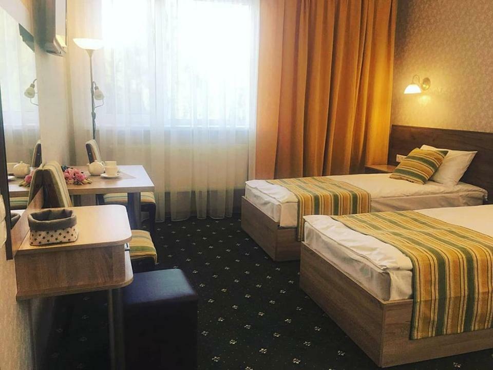 Hotel RioRo Myrhorod Esterno foto